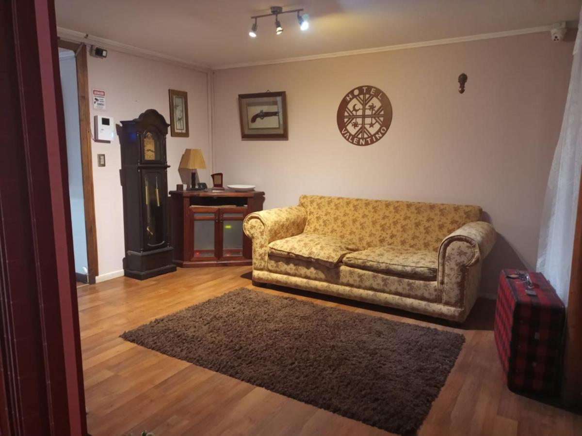 Hostal Valentino Villarrica Exteriör bild