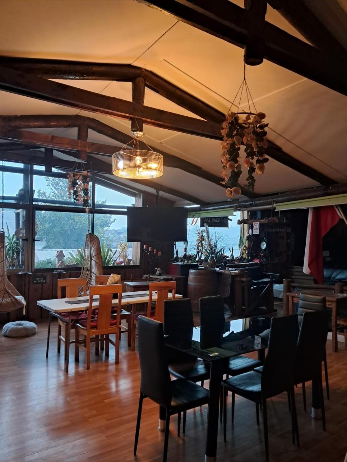 Hostal Valentino Villarrica Exteriör bild